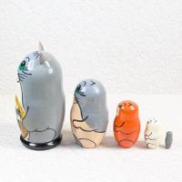 【ロシア】動物モチーフ耳つきマトリョーシカ・5個型(ネコ/グレー)