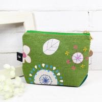 【Atelier Ku】さん / 三角マチポーチ(フラワー・リーフ)