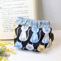 【Angela】さん / カラビナ付きミニバネ口ポーチ (ネコ/ブラック)