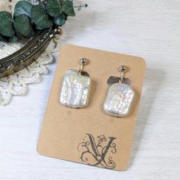 【yayoi&co.】さん / レクタングルパールイヤリング