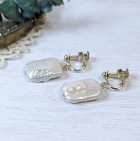 【yayoi&co.】さん / レクタングルパールイヤリング