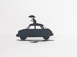 シルエットオブジェ 車上傘猫