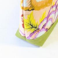 【Atelier Ku】さん / 18cmファスナーポーチ (フラワー・ベージュ)