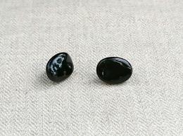【チャルカ】チェコのアンティークガラス豆ボタン(楕円黒)